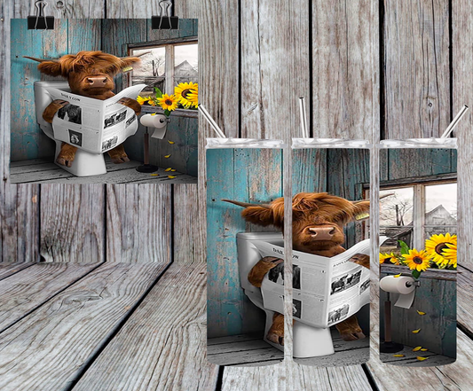 HIGHLAND COW READING TUMBLER